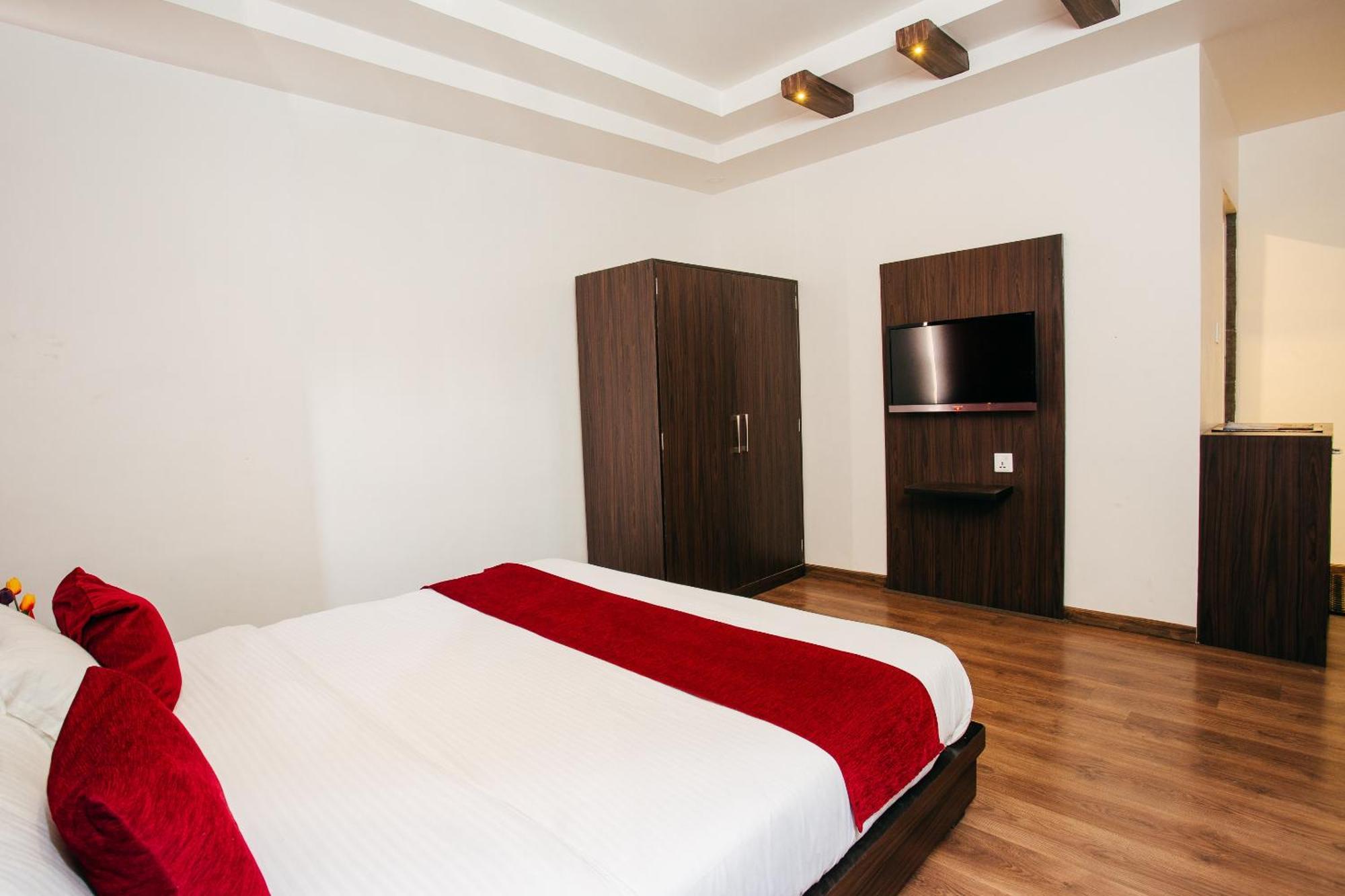 Oyo 11474 Gangaur Regency Boutique Hotel Κατμαντού Εξωτερικό φωτογραφία